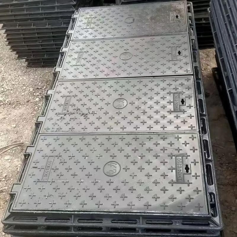 Square manhole cover
