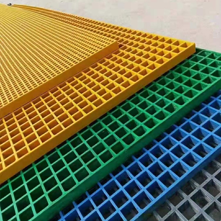 Fiberglass grating